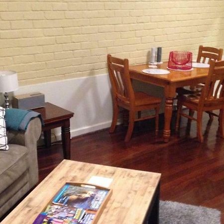 Affordable & Comfortable Apartment On Langley Park เพิร์ท ภายนอก รูปภาพ